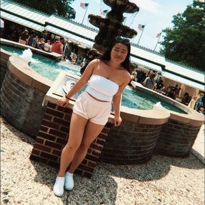 Meet your Posher, Corina